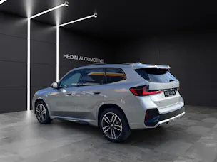 BMW X1 23d xDrive paddles