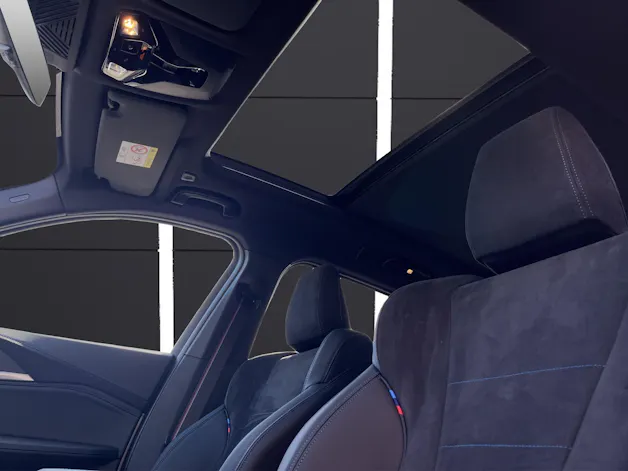 BMW X1 23d xDrive paddles