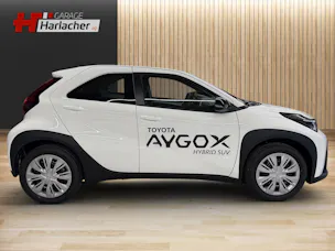 Toyota Aygo X 1.5 VVT-i HSD Comfort