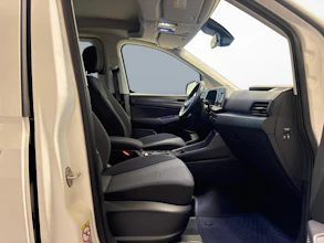 https://vehicle.imgix.net/4294181/b4f07045-3547-4a29-bf51-c9acf0040760.jpg