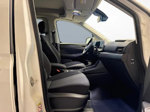 Fahrzeugbild VW Caddy 2.0 TDI 122 Liberty DSG + Gancio traino e pneumatici invernali inclusi