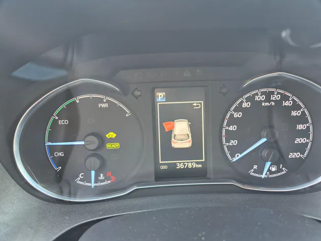 Toyota Yaris 1.5 VVT-i HSD Trend