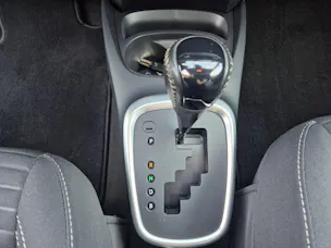 Toyota Yaris 1.5 VVT-i HSD Trend
