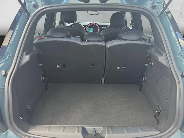 Mini Cooper F55 1.5i (CH)