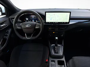 FORD Focus Station Wagon 1.0i EcoB Hybrid 155 ST-Line X