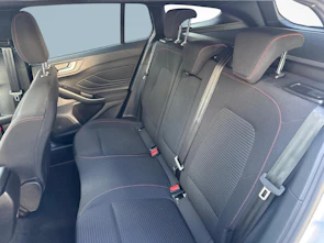 Fahrzeugbild FORD Focus Station Wagon 1.0i EcoB Hybrid 155 ST-Line X