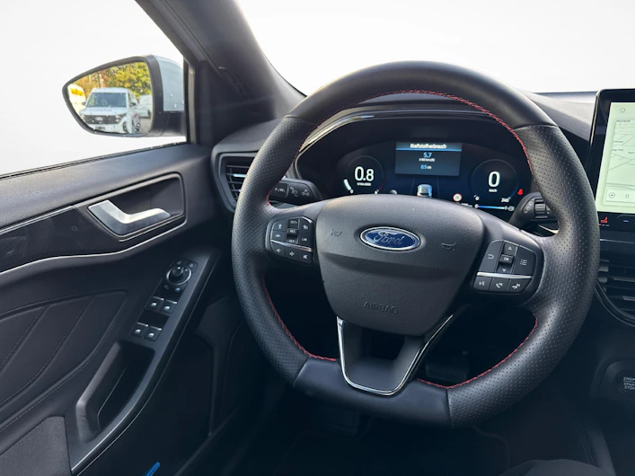 Fahrzeugbild FORD FOCUS
