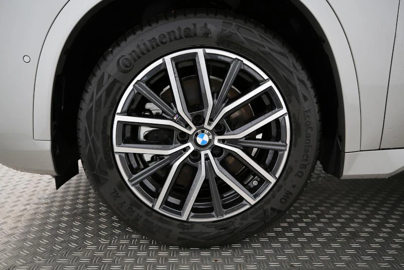 Fahrzeugbild BMW X1