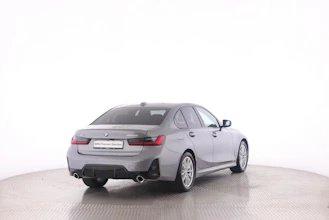 https://vehicle.imgix.net/4294332/ed642a5c-8898-423d-bb13-c76dac74b05e.jpg