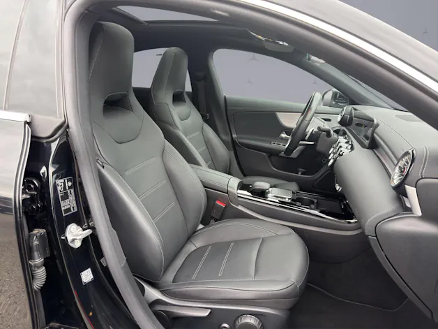 Mercedes-Benz CLA 250 AMG Line 4matic