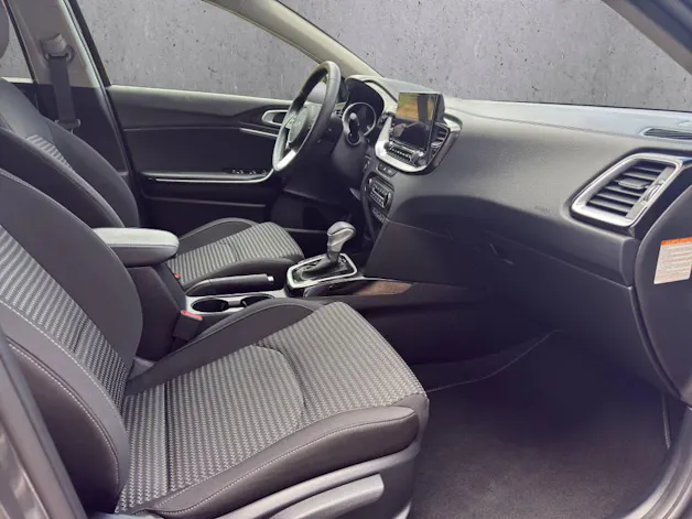Kia Ceed Power+ MHEV 1.5T-GDi