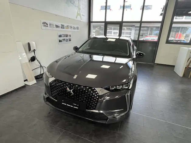 DS Automobiles 4 1.2 Hybrid Antoine de Saint Exupéry