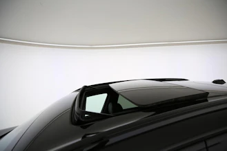https://vehicle.imgix.net/4294394/29d8d8ab-d6ca-4f47-b046-1cb05ad8e826.jpg