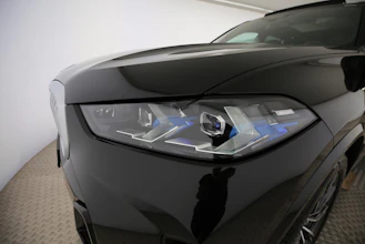 https://vehicle.imgix.net/4294394/b83f0eb9-bf45-4a0b-99ca-f9b96700bcf3.jpg