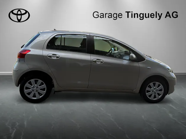 Toyota Yaris 1.33 VVT-i Linea Sol