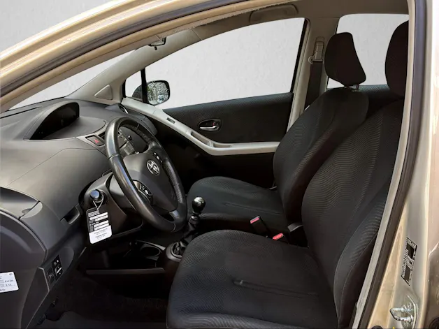 Toyota Yaris 1.33 VVT-i Linea Sol