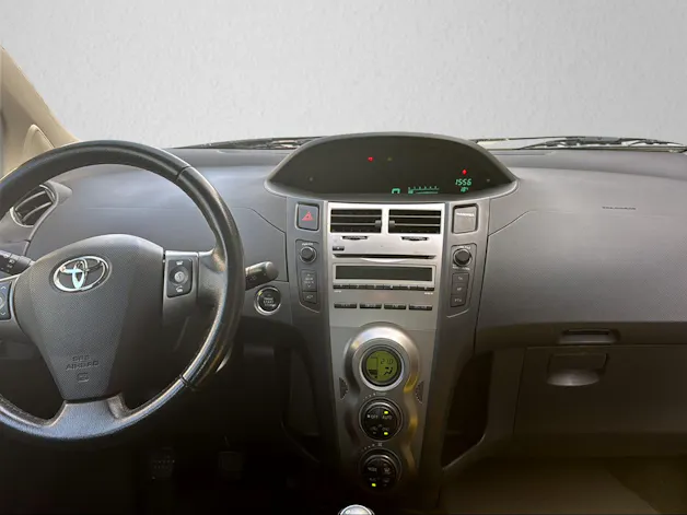 Toyota Yaris 1.33 VVT-i Linea Sol