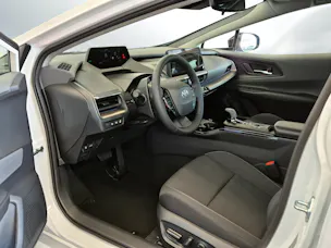 Toyota Prius 2.0 Plug-In-Hybrid Style