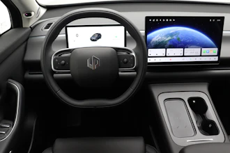 https://vehicle.imgix.net/4294433/a4c34179-71da-43bb-9c96-8bb113d94190.JPG