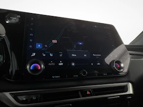 https://vehicle.imgix.net/4294470/b2e8a848-d929-43a1-a487-09492b3f824f.jpg