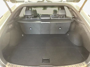 https://vehicle.imgix.net/4294470/d3c9de8d-eb8d-4ad0-b8ba-a8ed57870965.jpg