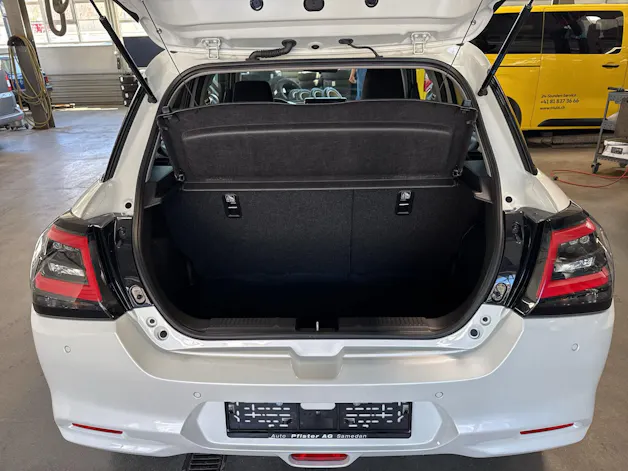Suzuki Swift 1.2 Compact+ Hybrid 4x4