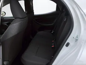 Toyota Yaris 1.5 VVT-i HSD Trend