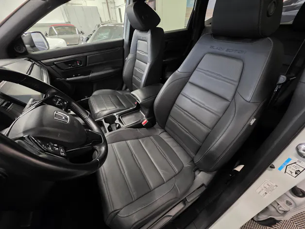 Honda CR-V 2.0i MMD Hybrid Sport Line 4WD Automatic