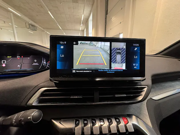Peugeot 3008 1.5 BlueHDi GT EAT8