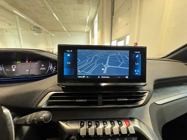 Peugeot 3008 1.5 BlueHDi GT EAT8