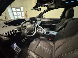 Peugeot 3008 1.5 BlueHDi GT EAT8