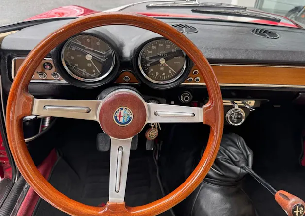 Alfa Romeo GT 1600 Junior