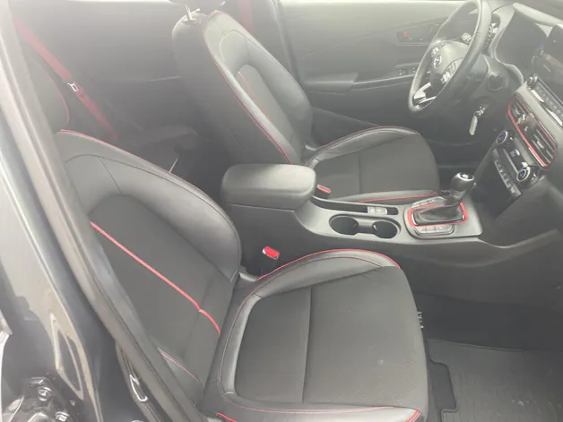 Hyundai Kona 1.6 GDi Hybrid Amplia