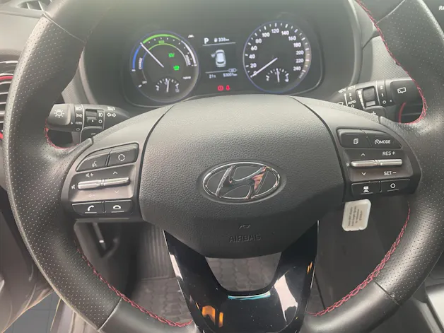 Hyundai Kona 1.6 GDi Hybrid Amplia