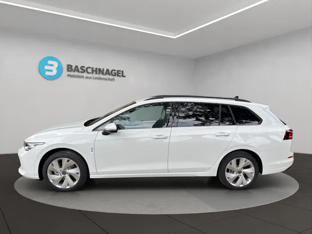 VW Golf Variant 1.5 eTSI mHEV Style