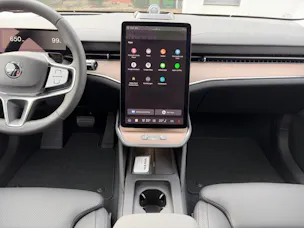 Volvo ES90 Ultra