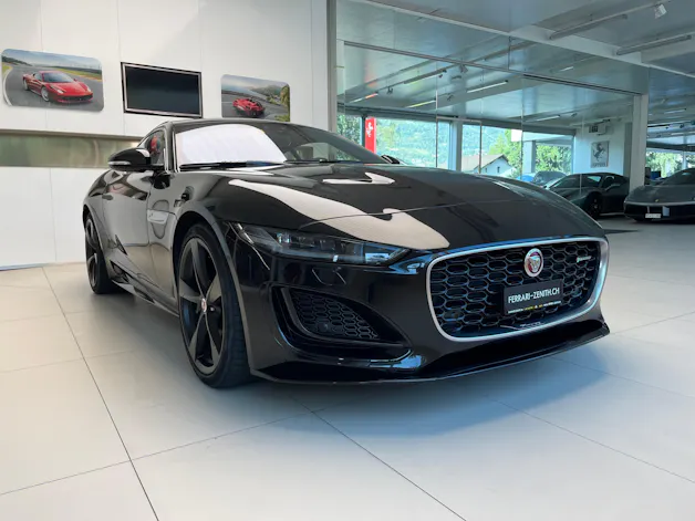 Jaguar F-Type Coupé 5.0 V8 R-Dynamic Black Automatik AWD