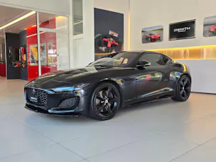 Jaguar F-Type Coupé 5.0 V8 R-Dynamic Black Automatik AWD
