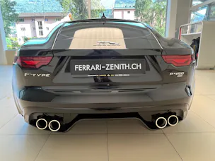 Jaguar F-Type Coupé 5.0 V8 R-Dynamic Black Automatik AWD