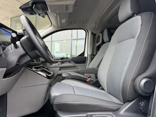 Ford Transit Custom Nugget 320 L1H1 Aut. Titanium