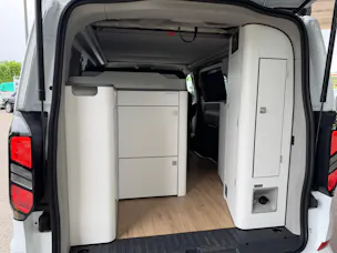 Ford Transit Custom Nugget 320 L1H1 Aut. Titanium