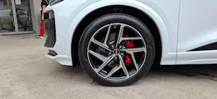 Audi SQ6 e-tron quattro