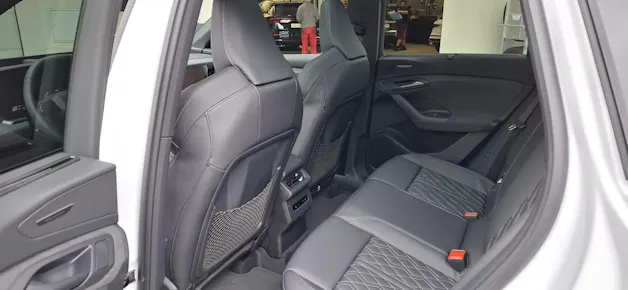 Audi SQ6 e-tron quattro