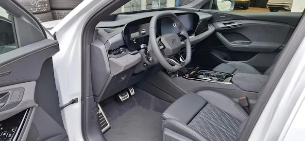 Audi SQ6 e-tron quattro