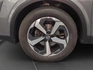 Nissan Qashqai 1.3 DIG-T MHEV N-Connecta Xtronic 4x4