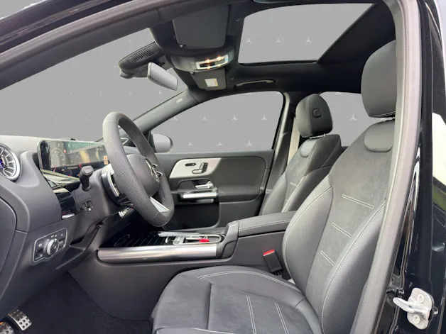 Mercedes-Benz GLA 200 Night Star 7G-DCT