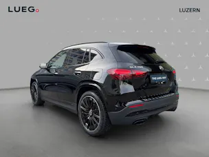 Mercedes-Benz GLA 200 Night Star 7G-DCT