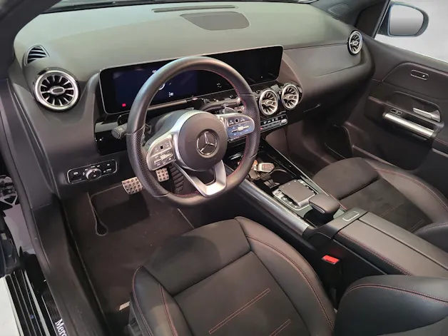 Mercedes-Benz B-CLASS W247 B 220 AMG Line 4