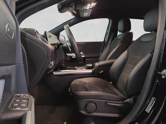 Mercedes-Benz B-CLASS W247 B 220 AMG Line 4