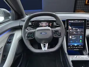 Ford Capri Extended Range (79 kWh) Premium AWD 4x4 AUTOMAT